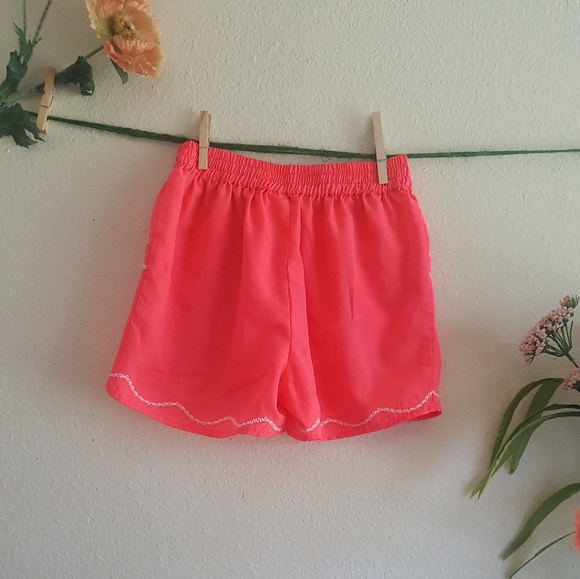 Short for girls - Picture 3 of 5